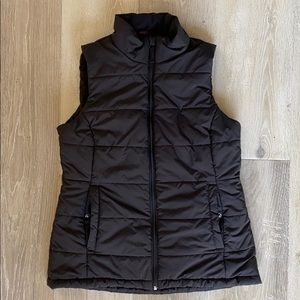 Amazon Essentials Black Puffer Vest size small